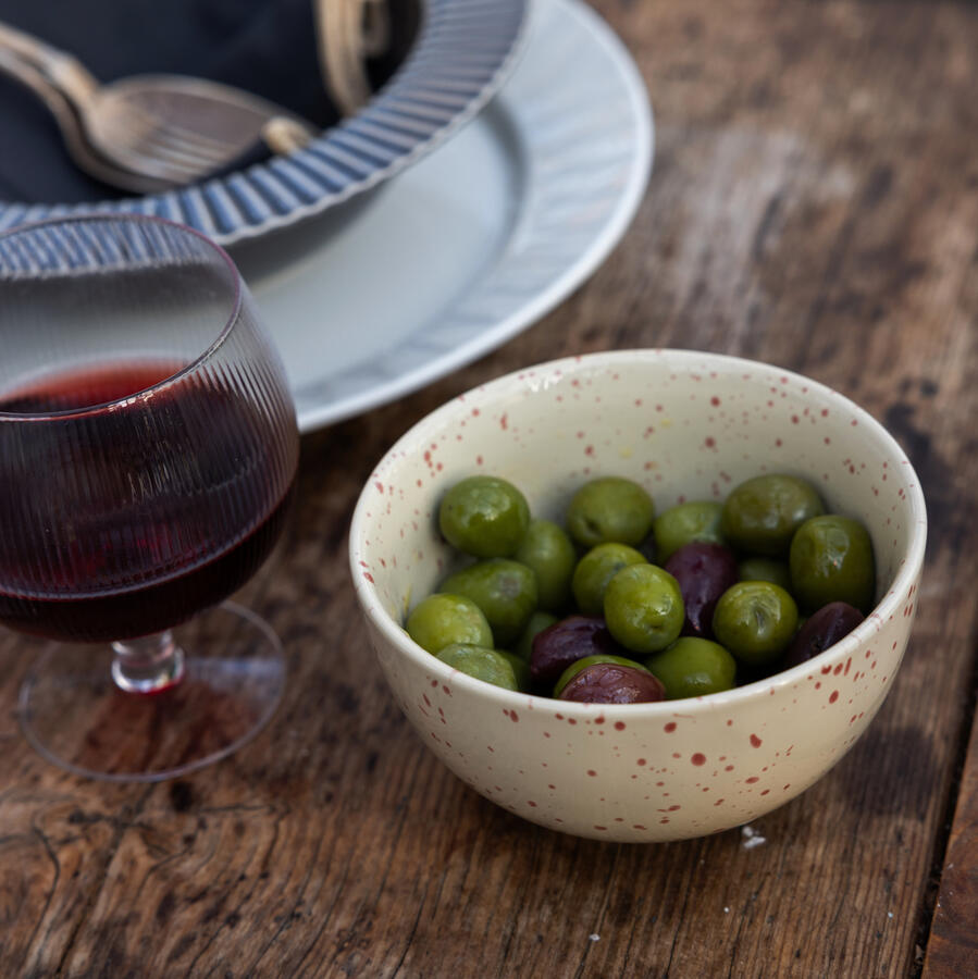 Ditte and Flora Collections