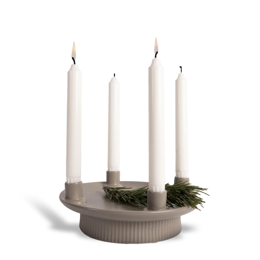 Maria candle holder